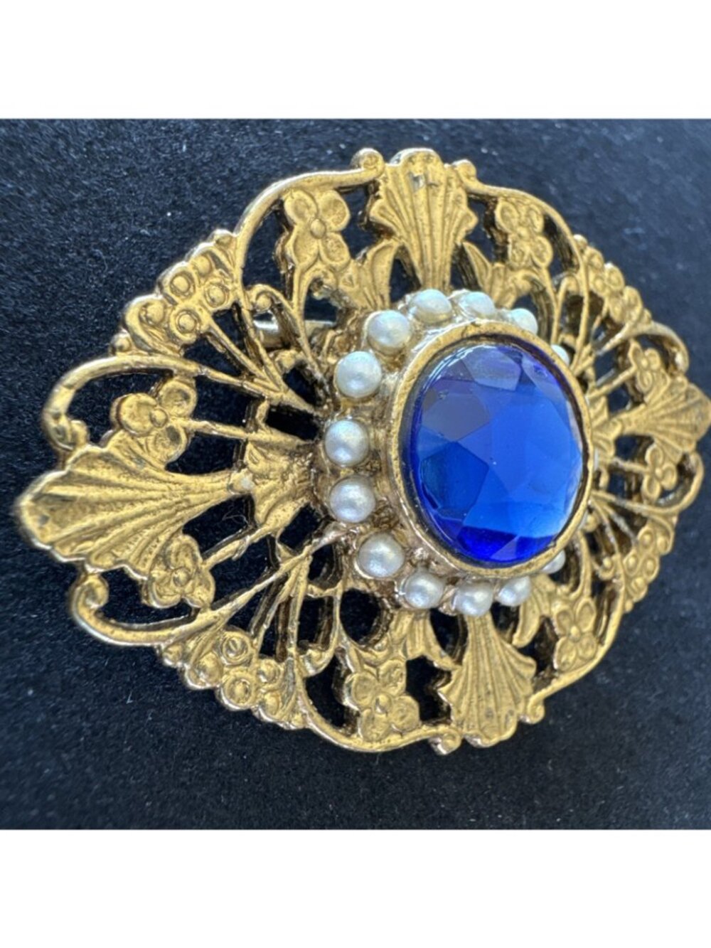 Vtg Gold-Tone Brooch Blue Faceted Glass Stone Faux Pearl Accents Floral Filigree - Picture 10 of 11